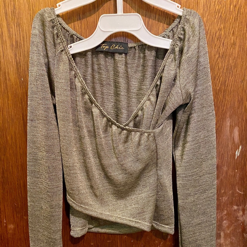 Long sleeve size small top